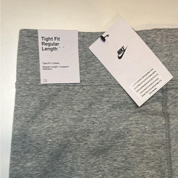NWT grey Nike leggings - Picture 3 of 3